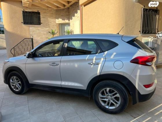 יונדאי טוסון Prime אוט' בנזין 1.6 (132 כ''ס) בנזין 2016 למכירה בטירה