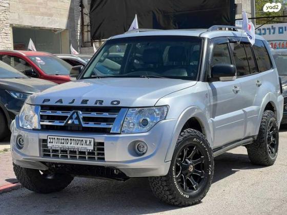 מיצובישי פג'רו ארוך 4X4 Dakar אוט' דיזל 7 מק' 3.2 (200 כ''ס) דיזל 2012 למכירה בנתניה