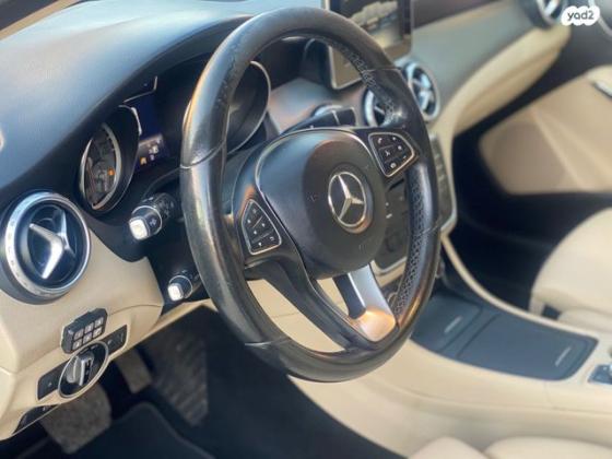 מרצדס GLA GLA200 Style אוט' 1.6 (156 כ"ס) בנזין 2017 למכירה בחולון