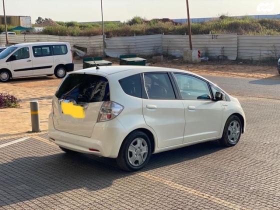 הונדה ג'אז הייבריד הייבריד אוט' 1.3 (102 כ''ס) בנזין 2013 למכירה בקדימה צורן