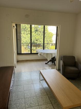 אידמית 6 (תל גנים)