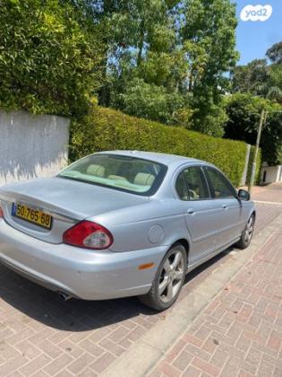 יגואר X-Type 4X4 SE אוט' 2.5 (194 כ''ס) בנזין 2009 למכירה ברמת השרון