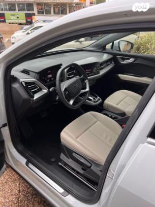 אאודי E-tron Q4 SportBack 35 Premium אוט' חשמלי (170 כ''ס) חשמלי 2023 למכירה בהרצליה