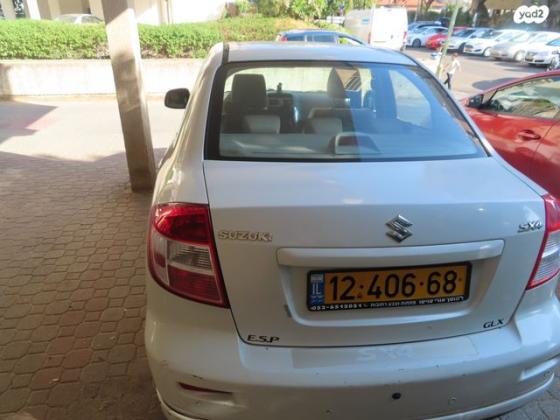 סוזוקי SX4 GLX-HB הצ'בק אוט' 1.6 (107 כ''ס) בנזין 2009 למכירה ברחובות