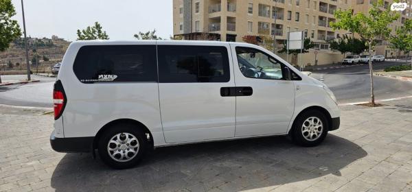 יונדאי i800 GL CRDI סגור ידני דיזל 2.5 (136 כ''ס) דיזל 2013 למכירה בירושלים