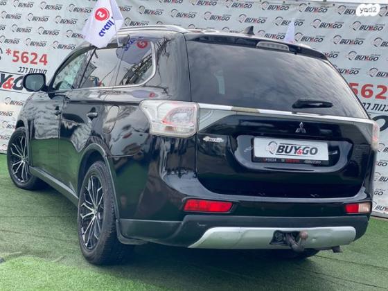 מיצובישי אאוטלנדר 4X4 Limited אוט' 7 דיזל מק' 2.3 (150 כ"ס) דיזל 2014 למכירה בנתניה