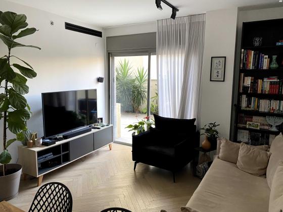 קמינסקה 26 (קרית שלום)