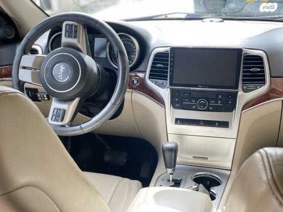 ג'יפ / Jeep גרנד צ'ירוקי 4X4 Limited אוט' דיזל 3.0 (241 כ''ס) דיזל 2012 למכירה בכפר סבא
