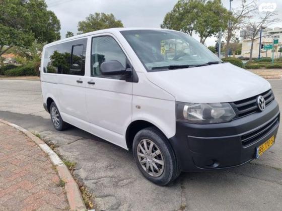 פולקסווגן טרנספורטר מסחרי/נוסעים Delivery Van קצר ידני דיזל 2.0 (84 כ''ס) דיזל 2013 למכירה ביבנה