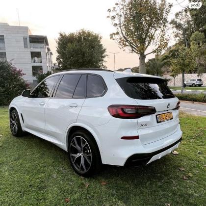 ב.מ.וו X5 SDRIVE 40I M Sport אוט' 3.0 (335 כ''ס) בנזין 2022 למכירה בראשון לציון