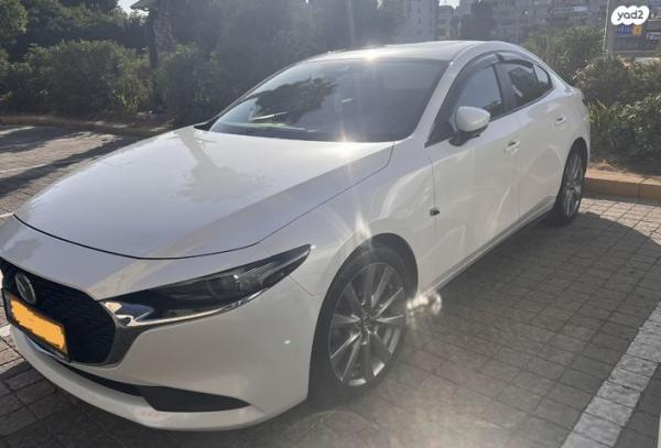מאזדה i Spirit סדאן אוט' 2.0 (165 כ''ס) בנזין 2021 למכירה בתל אביב יפו