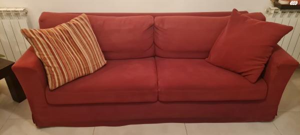 סלון בצבע בורדו במצב מעולה!!הכולל: