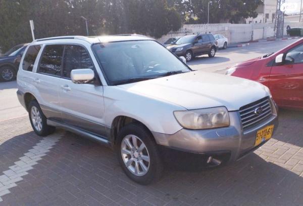 סובארו פורסטר 4X4 2.0X אוט' 2.0 (158 כ''ס) בנזין 2007 למכירה בנהריה