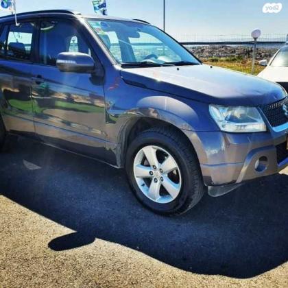 סוזוקי גרנד ויטרה 4X4 JLX-E אוט' 5 דל' 2.4 (165 כ''ס) בנזין 2011 למכירה בנהריה