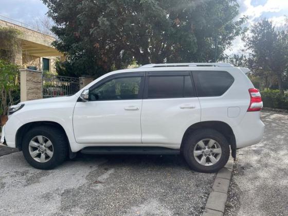 טויוטה לנד קרוזר ארוך 4X4 Luxury אוט' דיזל 7 מק' 2.8 (177 כ"ס) דיזל 2016 למכירה בנהריה