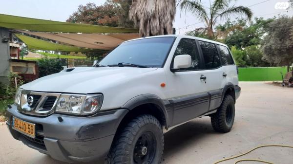 ניסאן טראנו ארוך 4X4 SR אוט' דיזל 3.0 (154 כ''ס) דיזל 2003 למכירה בנתיבות