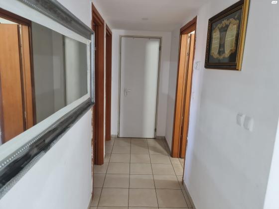 נווה גנים 9 (נוה פז)