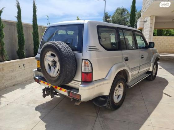 טויוטה לנד קרוזר פרדו ארוך 4X4 Luxury אוט' דיזל 8 מק' 3.0 (163 כ''ס) דיזל 2002 למכירה בנצרת