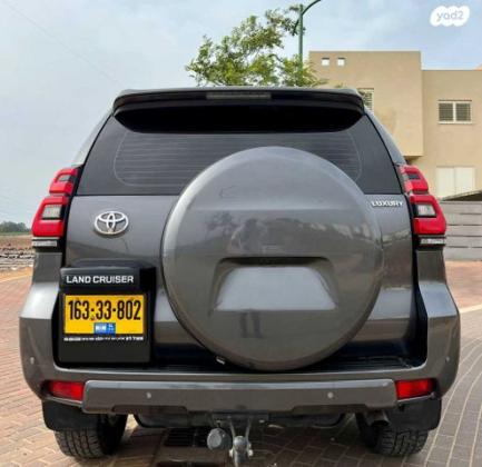 טויוטה לנד קרוזר קצר 4X4 Luxury אוט' דיזל 2.8 (177 כ"ס) דיזל 2020 למכירה באבן יהודה
