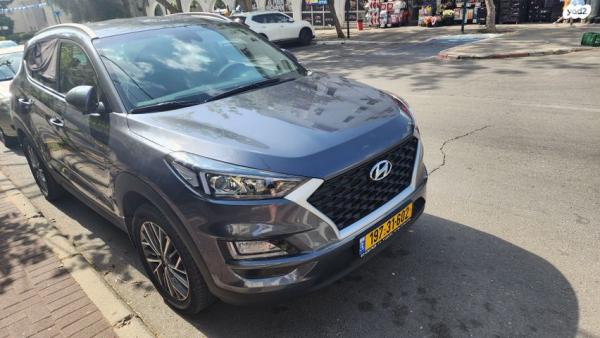 יונדאי טוסון Prime Plus אוט' בנזין 2.0 (155 כ"ס) בנזין 2020 למכירה בפתח תקווה