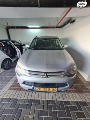 מיצובישי אאוטלנדר Instyle אוט' 7 מק' 2.0 (150 כ"ס) בנזין 2015 למכירה במודיעין מכבים רעות