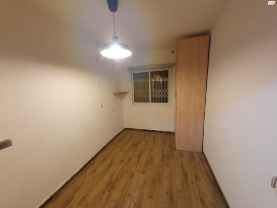 יצחק רגר 175 (שכונה ד)