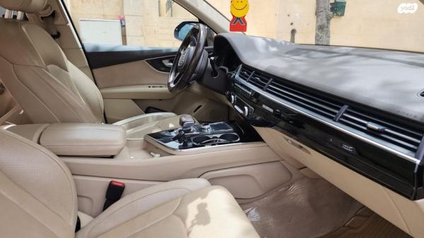 אאודי Q7 4X4 Premium אוט' דיזל 7 מק' 3.0 (272 כ"ס) דיזל 2017 למכירה בפארק תעשיות עמק חפר