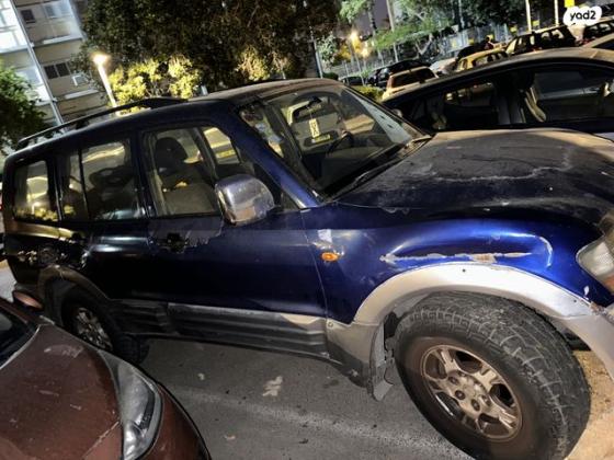מיצובישי פג'רו ארוך 4X4 GLX אוט' דיזל 7 מק' 3.2 (165 כ''ס) דיזל 2001 למכירה בחולון