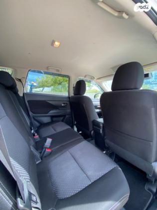 מיצובישי אאוטלנדר Instyle אוט' 5 מק' 2.0 (150 כ"ס) בנזין 2018 למכירה בראשון לציון