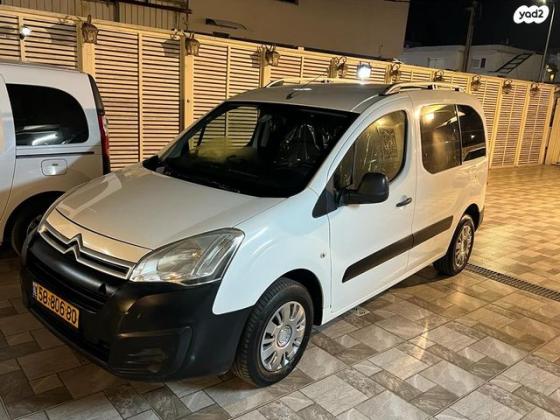 סיטרואן ברלינגו דור 2 (2008-2019) Comfort ידני דיזל 4 דל' 1.6 (75 כ"ס) דיזל 2017 למכירה בבאקה אל ע'רביה