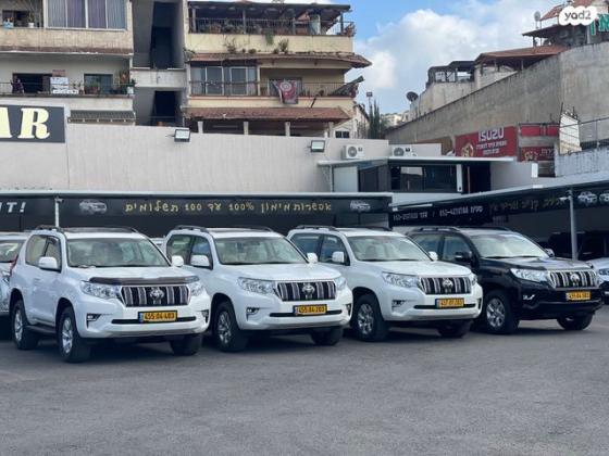 טויוטה לנד קרוזר ארוך SWB אוט' 5 מק' דיזל 3 דל' 2.8 (204 כ"ס) דיזל 2023 למכירה בריינה