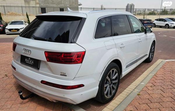 אאודי Q7 4X4 Luxury אוט' דיזל 7 מק' 3.0 (272 כ''ס) דיזל 2016 למכירה במודיעין מכבים רעות