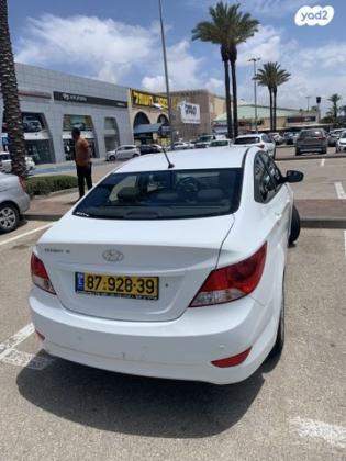 יונדאי i25 Inspire אוט' 1.4 (100 כ''ס) בנזין 2016 למכירה בנהריה