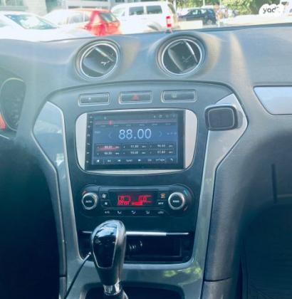 פורד מונדאו Trend סדאן אוט' 2.0 (203 כ''ס) בנזין 2012 למכירה בתל אביב יפו