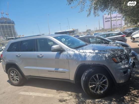ג'יפ / Jeep גרנד צ'ירוקי 4X4 Road Laredo אוט' 3.6 (295 כ''ס) בנזין 2018 למכירה בהרצליה