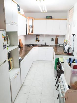 קפלנסקי 38 (רמז)