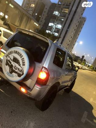 מיצובישי פג'רו קצר 4X4 Limited אוט' דיזל 5 מק' 3.2 (160 כ''ס) דיזל 2005 למכירה ביהוד מונוסון