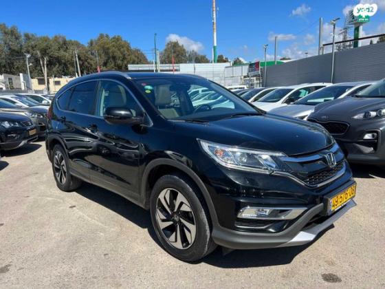 הונדה CR-V 4X4 Executive אוט' 2.0 (155 כ"ס) בנזין 2017 למכירה בנתניה
