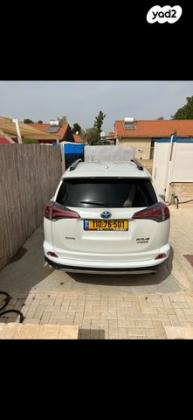 טויוטה RAV4 הייבריד Premium הייבריד אוט' 2.5 (155 כ''ס) בנזין 2017 למכירה בבאר שבע