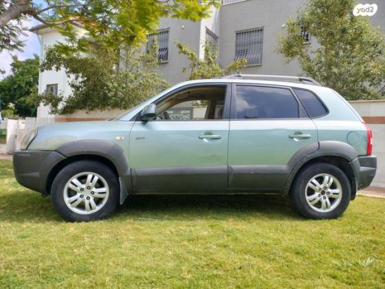 יונדאי טוסון 4X4 GLS אוט' בנזין 2.7 (175 כ''ס) בנזין 2006 למכירה באשדוד