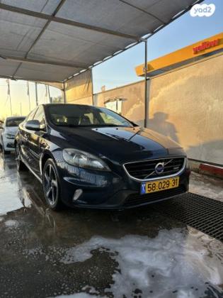 וולוו V40 T4 R-Design אוט' 1.6 (180 כ"ס) בנזין 2014 למכירה בבת חפר
