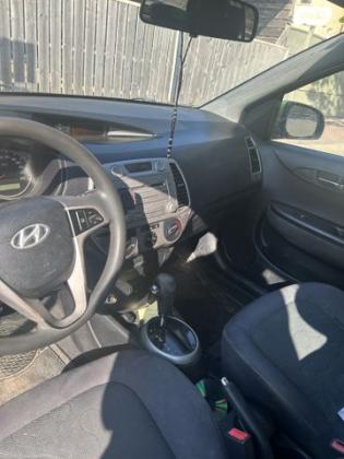 יונדאי i20 GLI אוט' 1.4 (100 כ"ס) בנזין 2009 למכירה בשדמה