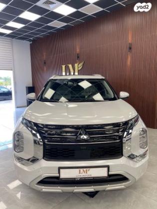 מיצובישי אאוטלנדר Luxury אוט' 7 מק' 2.5 (181 כ"ס) בנזין 2021 למכירה ביסוד המעלה
