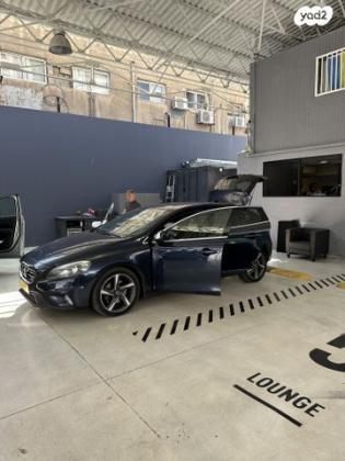 וולוו V40 T4 R-Design אוט' 1.6 (180 כ"ס) בנזין 2014 למכירה בבת חפר