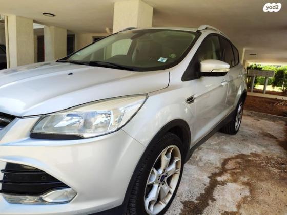 פורד קוגה 4X4 Titanium אוט' 1.6 (182 כ''ס) בנזין 2014 למכירה ברעננה