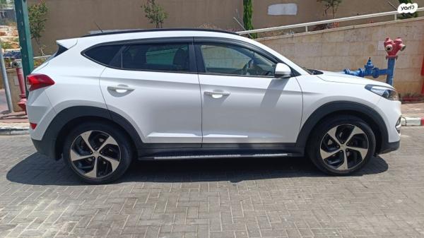 יונדאי טוסון Open Sky אוט' בנזין 2.0 (155 כ"ס) בנזין 2017 למכירה ברחובות