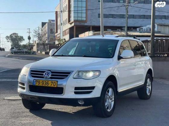 פולקסווגן טוארג 4X4 Luxury אוט' דיזל 3.0 (240 כ''ס) דיזל 2010 למכירה בקרית אתא