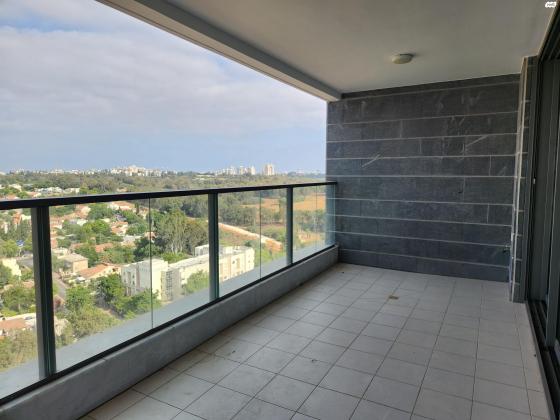 החלוץ 13 (מורשה)