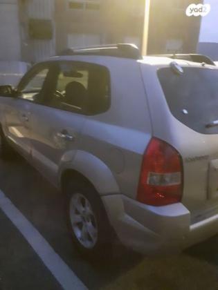 יונדאי טוסון 4X4 Luxury אוט' בנזין 2.7 (175 כ''ס) בנזין 2009 למכירה בראשון לציון