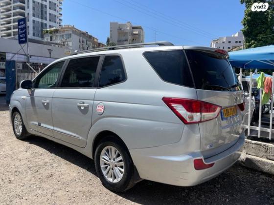 סאנגיונג רודיוס DLX אוט' דיזל 7 מק' 2.2 (178 כ"ס) דיזל 2018 למכירה ברחובות